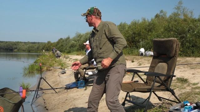 Как Женя Конюшевский обловил Дядю Федора на Десне. [Рыбалка с Дядей Федором №31] смотреть онлайн