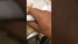 Как избавиться от пятен  от кетчупа и прочих соусов