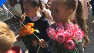 УТРО 1 СЕНТЯБРЯ \ ПЕРВЫЙ РАЗ В ПЕРВЫЙ КЛАСС \ ШКОЛА 2018 \ ПЕРВОКЛАССНИЦА  \