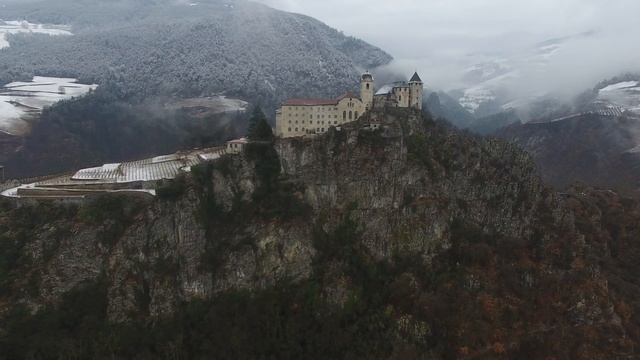 Ортизеи 2017 Замки смотреть онлайн