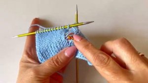 Как вернуть на место «спущенную» петлю не распуская изделие_ Легко ?