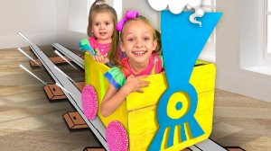 Детская песенка про поезд | Развивающие песенки для малышей от Майи и Маши