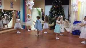 Танец "Метелица". Детский сад №21 "Алёнка" г. Гурьевск