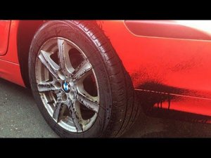 БЕЗОПАСНО УДАЛИТЬ СЛЕДЫ БИТУМА, СМОЛЫ ДЕРЕВЬЕВ и ДОРОЖНОЙ РАЗМЕТКИ с КУЗОВА АВТОМОБИЛЯ