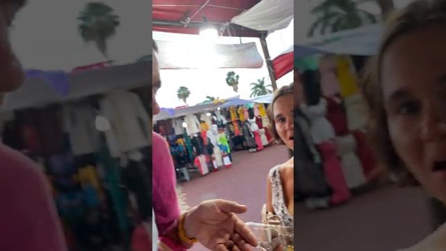 ПРОБУЮ ЖАРЕННЫЕ ТАРАКАНЫ смотреть онлайн