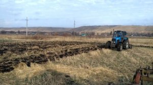 Осенняя вспашка 2020 Все трактора на одном поле, пашем как можем