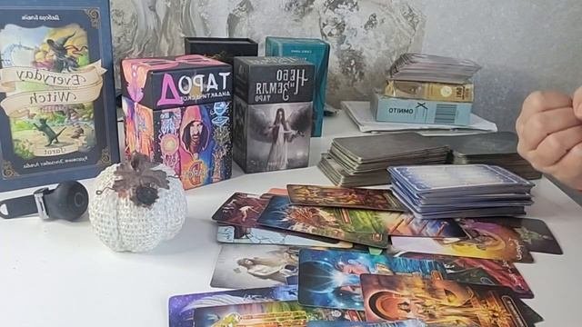 ОТШЕЛЬНИК НА ПОРОГЕ? С ЧЕМ И ЧЕЙ...#таро #отшельник #гадание #расклад