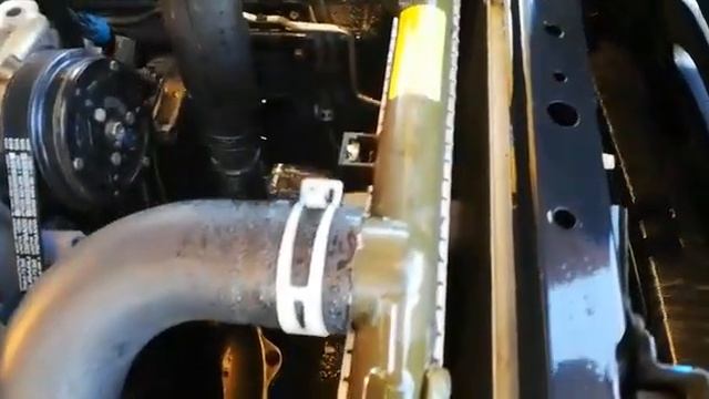 Мойка радиатора с помощью насадки karcher 2.643-254.0