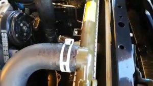 Мойка радиатора с помощью насадки karcher 2.643-254.0