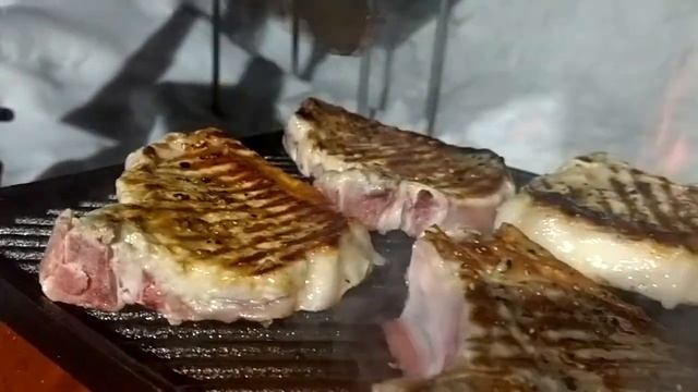 1000 подписчиков, для ВАС ! свинина на кости / на плите гриль / на костре смотреть онлайн