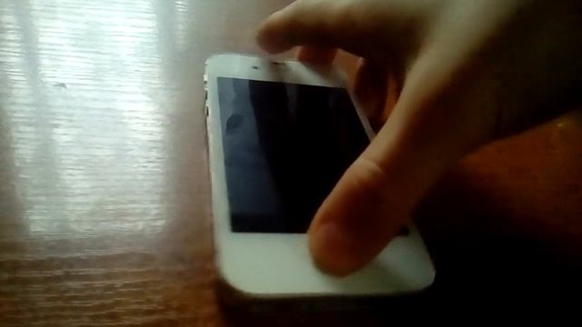 Не включается iPhone 4s проблемы решена. смотреть онлайн