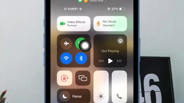 How to Enable/Disable FaceTime Reaction Effects in iOS 17 on iPhone and iPad смотреть онлайн