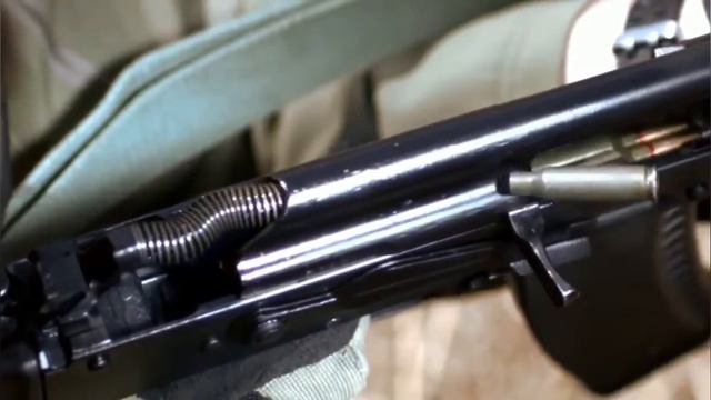 АК47 КАЛАШНИК СТРЕЛЬБА БОЕВОЙ ОРУЖИЕ КРАСИВЫЙ ОРУЖИЕ