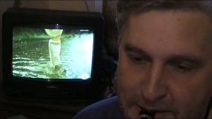 Саксофон повторяет мелодию