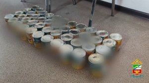 В Омске транспортные полицейские раскрыли кражу более 1300 единиц продуктов питания