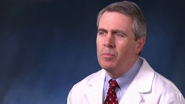 Cheston Simmons, III, MD - When is hip replacement surgery recommended? смотреть онлайн