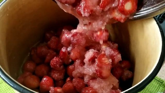 Как приготовить клубничное варенье на зиму . Или рецепт варенья из клубники за пять минут.
