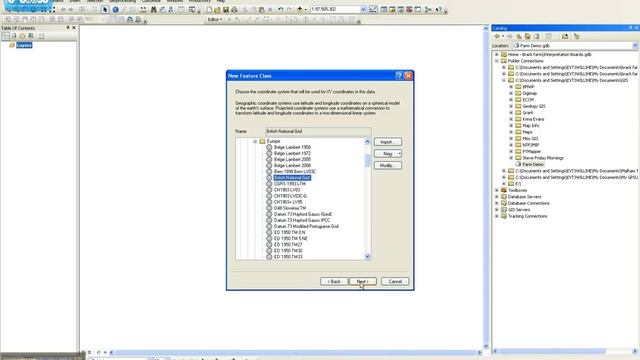 ArcGIS 10: Creating Geodatabases and Feature Classes смотреть онлайн