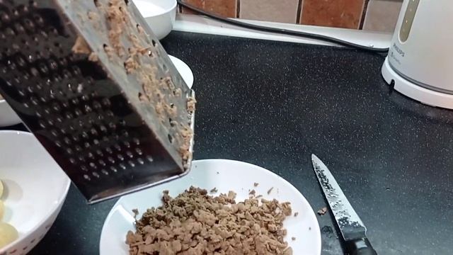 Фаршированные яйца. Проще не бывает. Рецепт из 90-х.