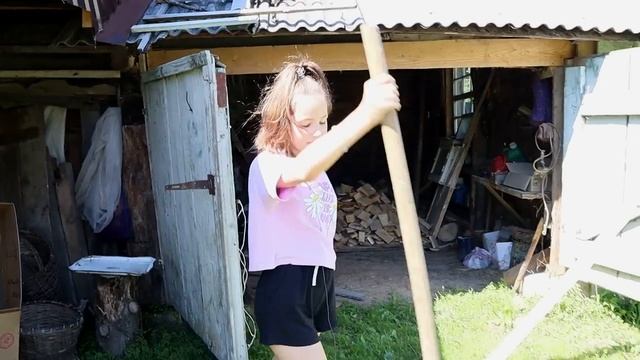 УНИЧТОЖАЮ СТАРЫЙ ЛИЧНЫЙ ДНЕВНИК смотреть онлайн