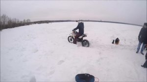 Гонки на питбайках