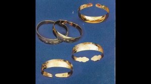 Золотые изделия "Ташкентский ювелирный завод" СССР. Иллюстрации из каталога.Значки/Gold USSR ☆583