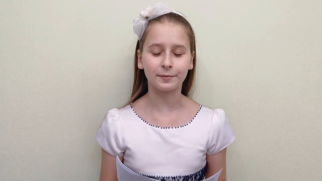 Виталина Панова, 10 лет. Проект - сериал Родина, роль - девочка Верочка.