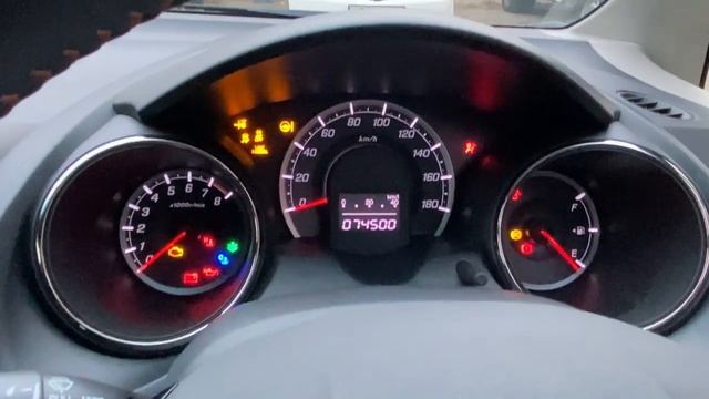 HONDA FIT SHUTTLE 1.5 GG7 обзор, что такое W2 в японских аукционах