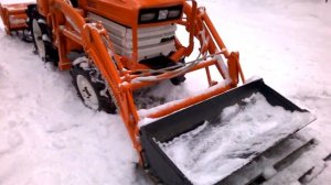 Японский мини трактор Kubota B1400