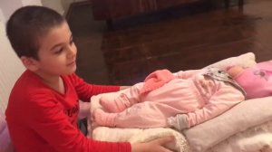 😁баю баюшки баю, моя сестрёнка баю