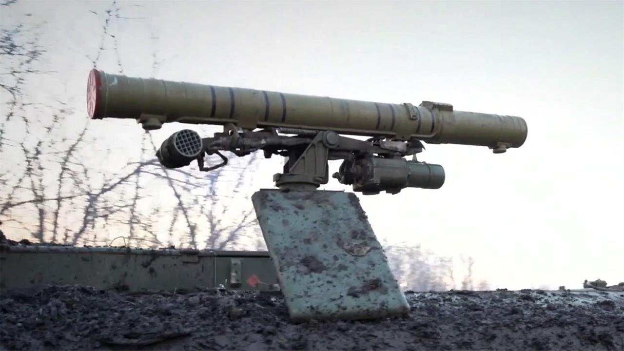 Минобороны РФ показало работу противотанковых комплексов "Штурм-С"