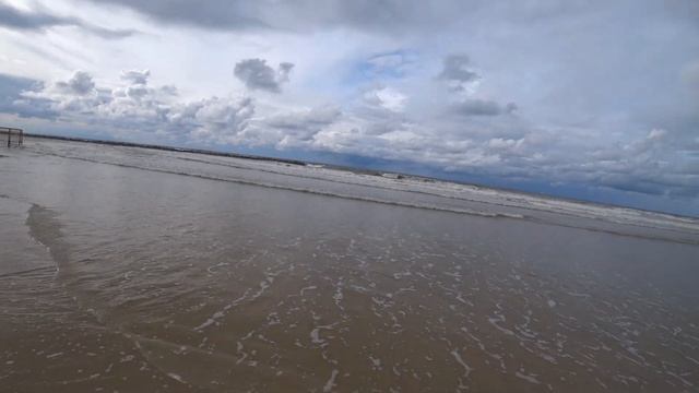 Море в Израиле, Нетания в конце декабря после шторма.