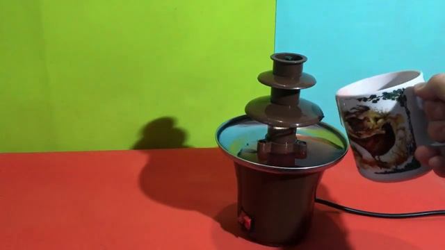 Шоколадный фонтан vs кисель.mp4 смотреть онлайн