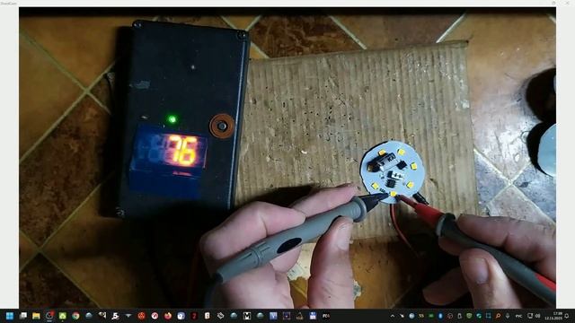 Вскрываем светодиодные лампочки , диагностика неисправности смотреть онлайн