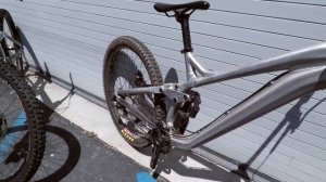 NEW TREK DOWNHILL BIKES! Trek Session 29 & 27.5 Carbon