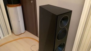 The PARADIGM Founder 120H Speakers [4Kᵁᴴᴰ]   Concha Buika y Chucho Valdes - Somos