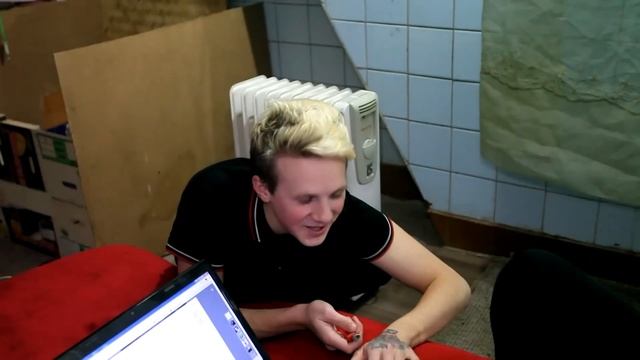 КТО СОЗДАЛ НОРМАЛЬНЫЙ ДВИЖ ? | КАК РАСКРУТИТЬ КАНАЛ | СПРОСИ ВИДЕОБЛОГГЕРА | КАК НАБРАТЬ ПЕРВУЮ 100 смотреть онлайн