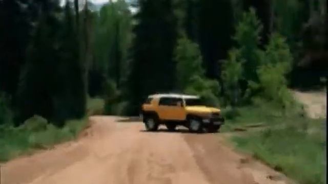 Nuevo Toyota FJ Cruiser 2012 смотреть онлайн