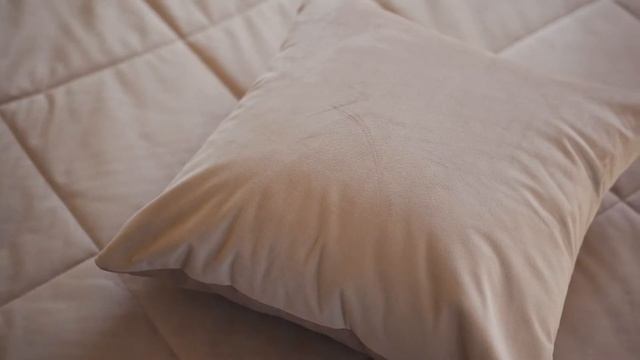 Покрывала из бархата "Жозефина" Кремово-розовые от La Prima смотреть онлайн