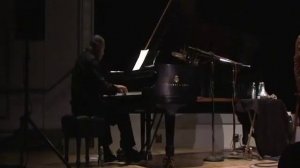 I look in the Mirror H 264 800Kbps