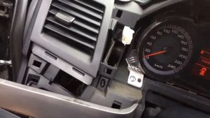 Как снять щиток проборов на Mitsubishi Lancer X