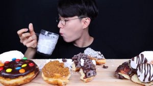 랜디스도넛 도넛 먹방ASMR MUKBANG CHOCOLATE & MARSHMALLOW & DONUTS チョコレート マシュマロ ドーナツ eating sounds