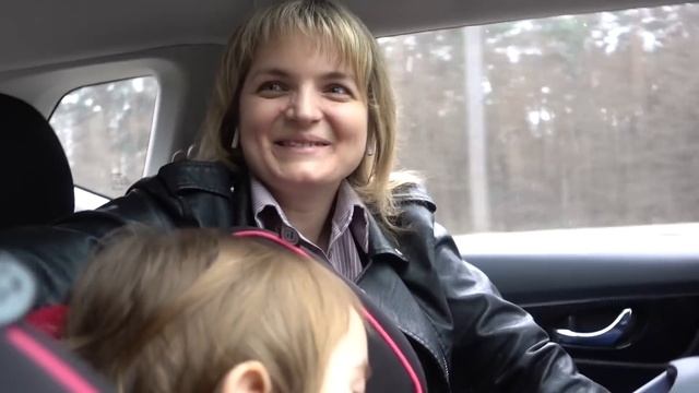 VLOG Как мы в Киев добирались. В квартире у девочек смотреть онлайн