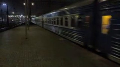 отправление Столичного Экспресса с Москвы-Киевской под ЧС7-093