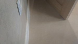 Китайский магнитный ограничитель двери с нестандартной установкой