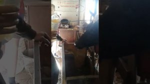 У коровы "встал" желудок, лечим.