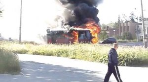 В Новоуральске сгорел автобус 02/07/2013