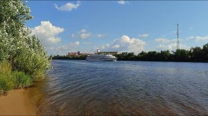 Теплоход "Александр Грин" прибывает в Тверь. 13.08.2024