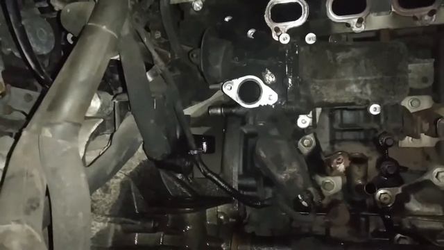 проблемы с егр нет надува турбины Renault master 2.3 dci Nissan NV400 Opel Movano смотреть онлайн