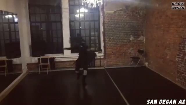 ЧЕЧЕНЕЦ ТАНЦОР ЗОРРО В МАСКЕ УДЕВИЛ ВСЕХ СВОИМ ТАНЦЕМ 2020 смотреть онлайн